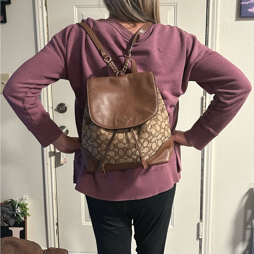 Coach❤️Elle Tan & Brown Signature Canvas And Leather Backpack With COA & Hangtag - Picture 9 of 16